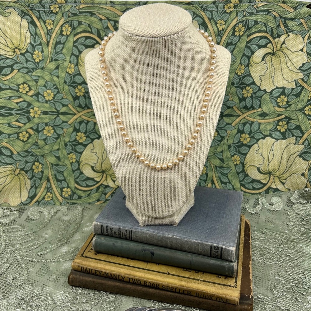 Vintage Cream Beige Knotted Faux Pearl Silver Gold Plated Lobster Clasp Necklace